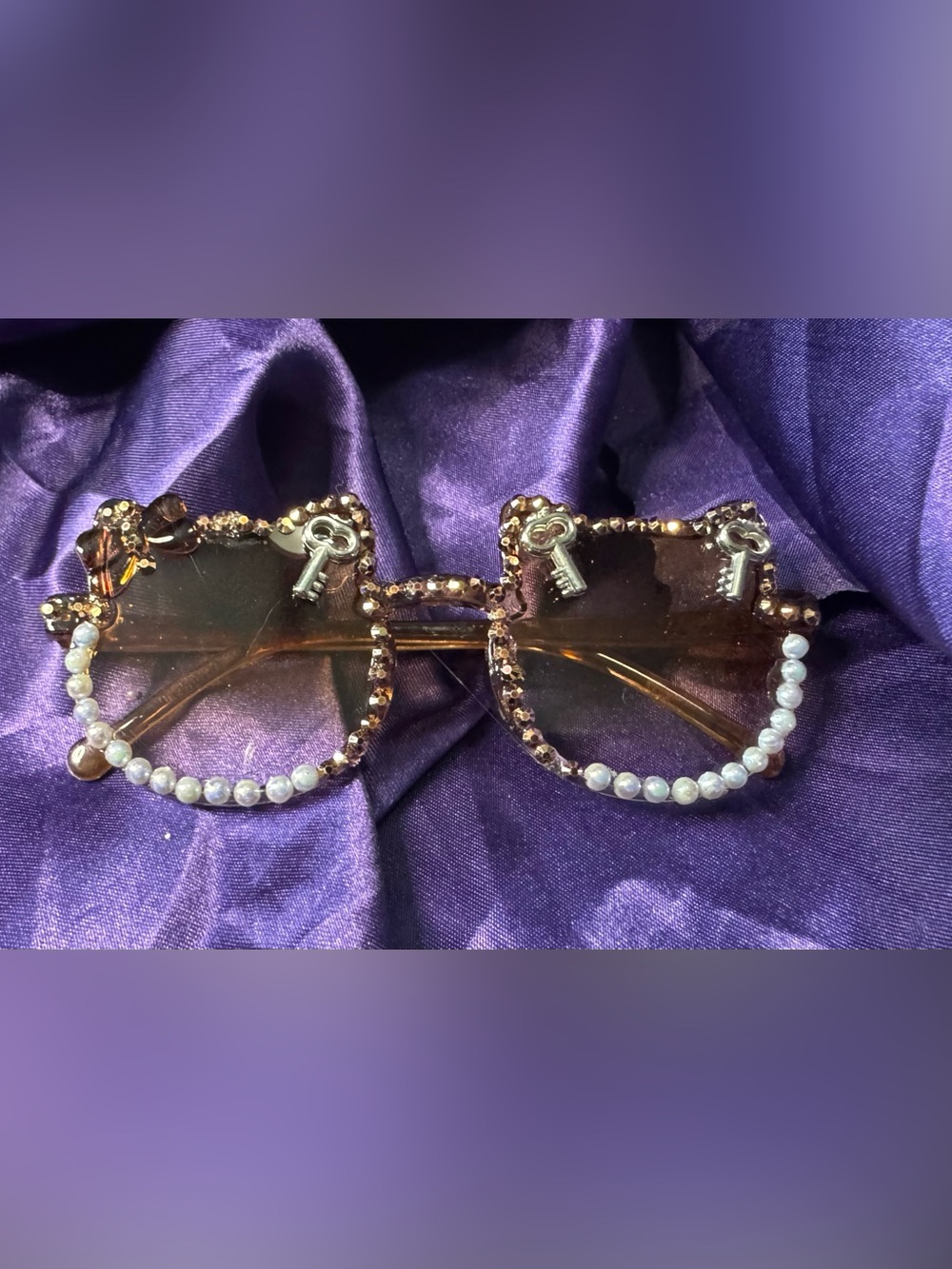 Key Accent Crystal kitty shaped Sunglasses - copper Tone